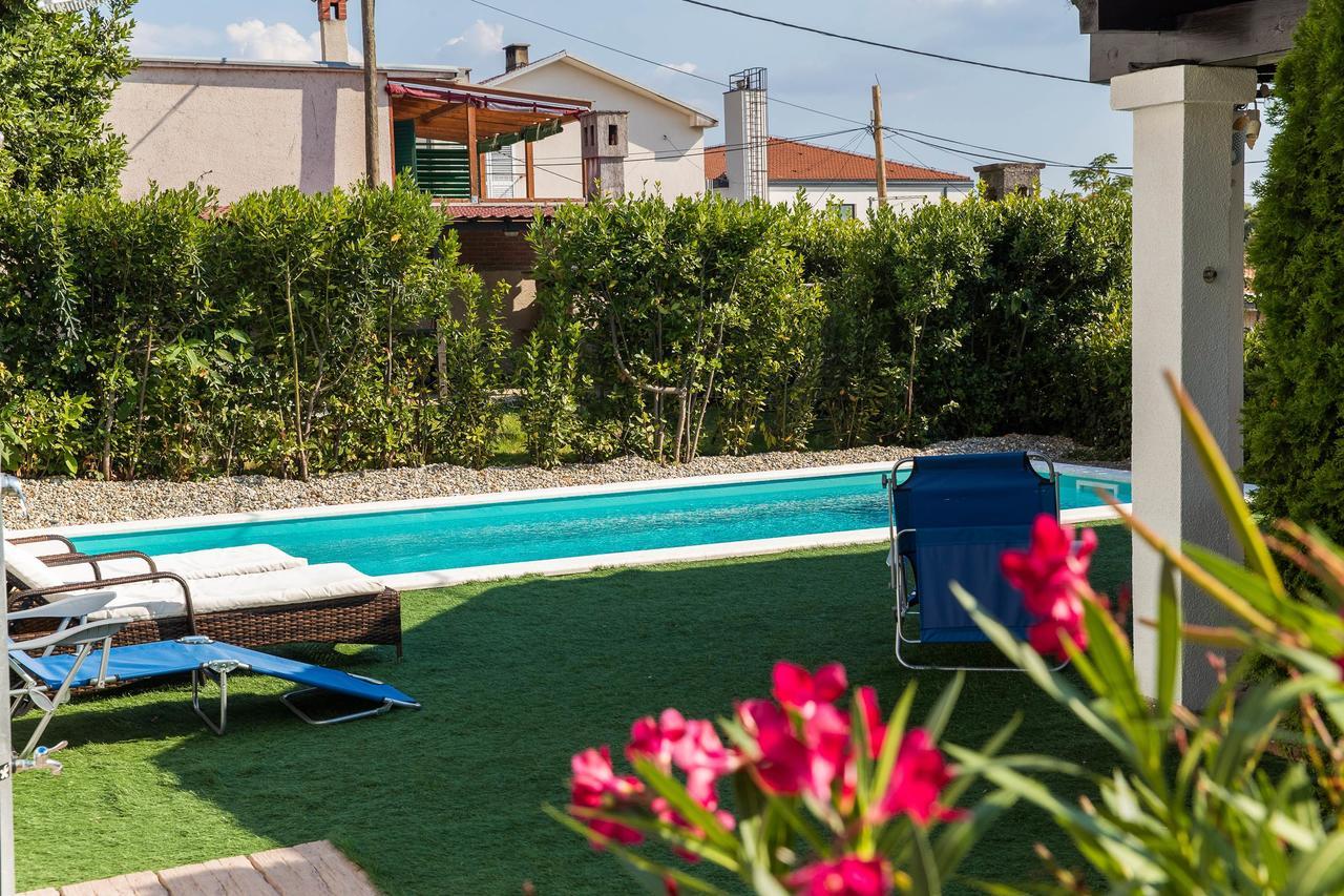 קריקווניצה Apartments Agape מראה חיצוני תמונה